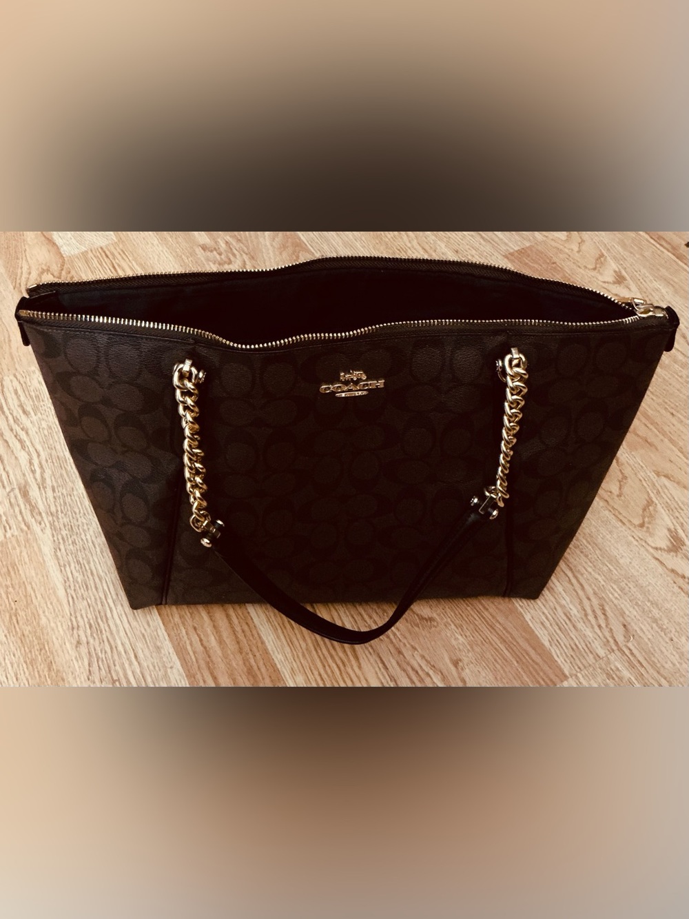 Coach Black Signature Chain-Handle Shoulder Bag - Picture 5 of 10